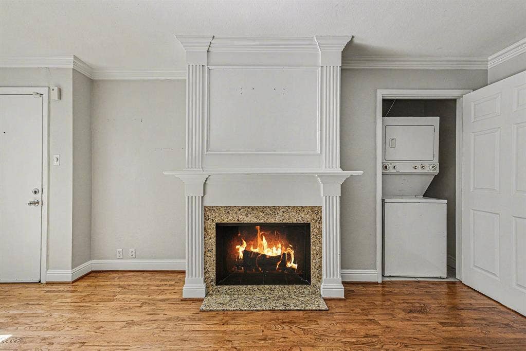 5222 Fleetwood Oaks Avenue, #111, Dallas, TX 75235 5222 Fleetwood Oaks Avenue, #111, Dallas, TX 75235