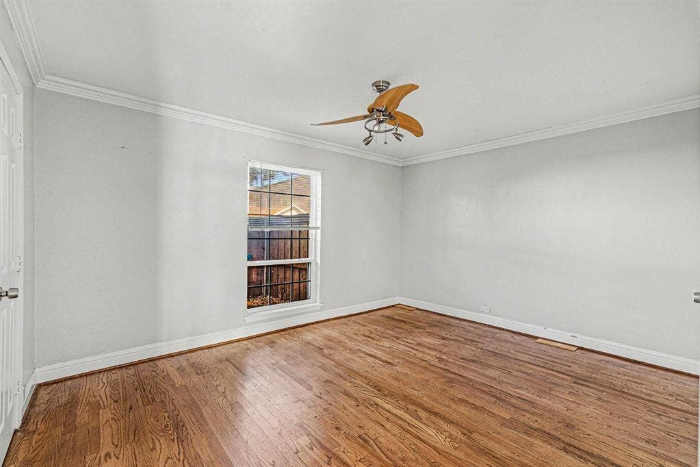 5222 Fleetwood Oaks Avenue, #111, Dallas, TX 75235 5222 Fleetwood Oaks Avenue, #111, Dallas, TX 75235