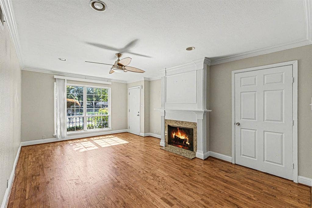 5222 Fleetwood Oaks Avenue, #111, Dallas, TX 75235 5222 Fleetwood Oaks Avenue, #111, Dallas, TX 75235