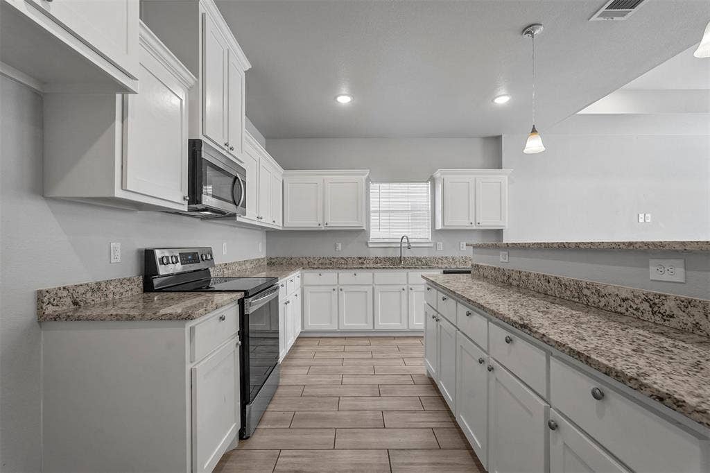 1804 Cleveland, Greenville, TX 75401 1804 Cleveland, Greenville, TX 75401