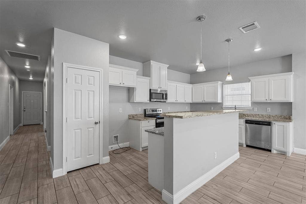1804 Cleveland, Greenville, TX 75401 1804 Cleveland, Greenville, TX 75401