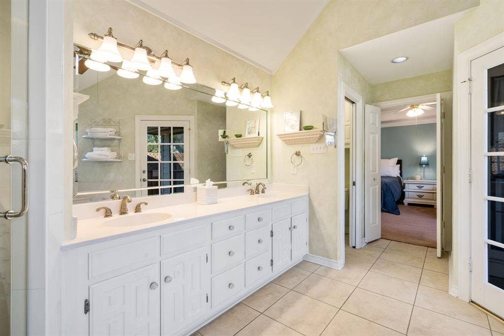 7130 Abrams Road, Dallas, TX 75231 7130 Abrams Road, Dallas, TX 75231