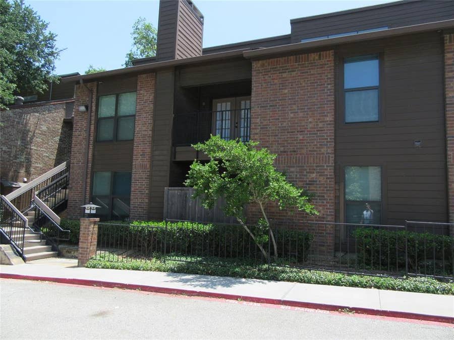 Property photo for 7522 Holly Hill Drive, #18, Dallas, TX