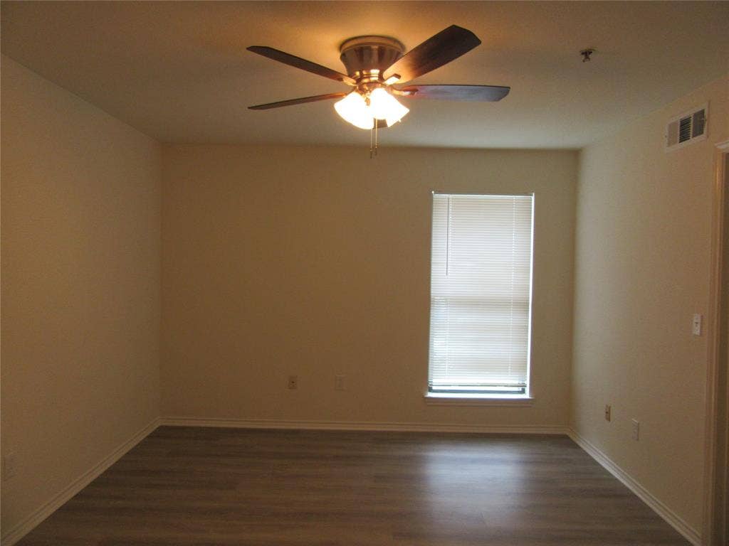 7522 Holly Hill Drive, #18, Dallas, TX 75231 7522 Holly Hill Drive, #18, Dallas, TX 75231
