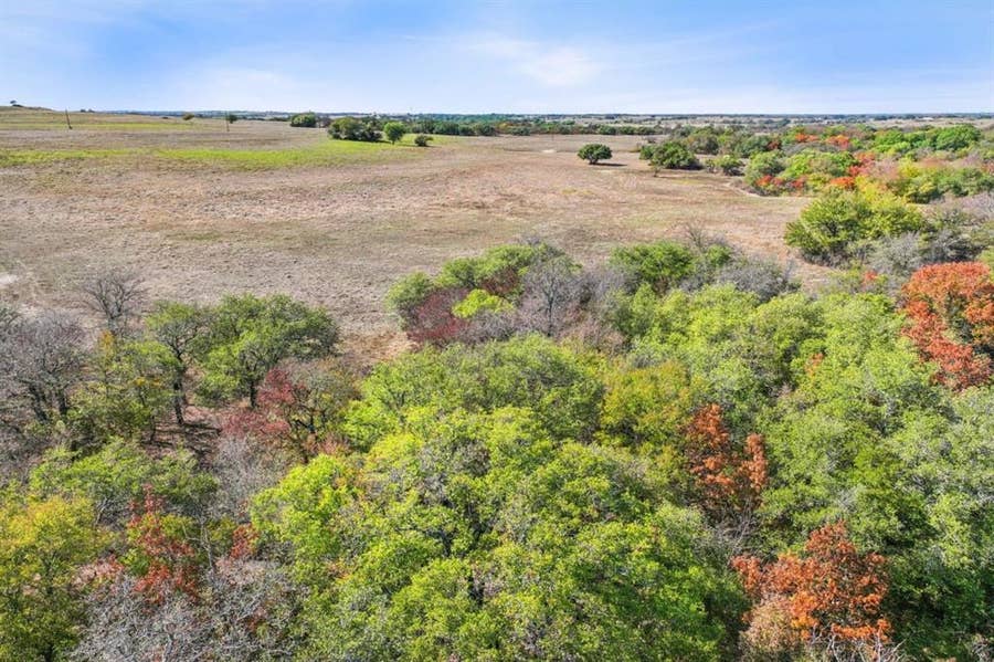 Property photo for 908 Private Road 4011, Decatur, TX