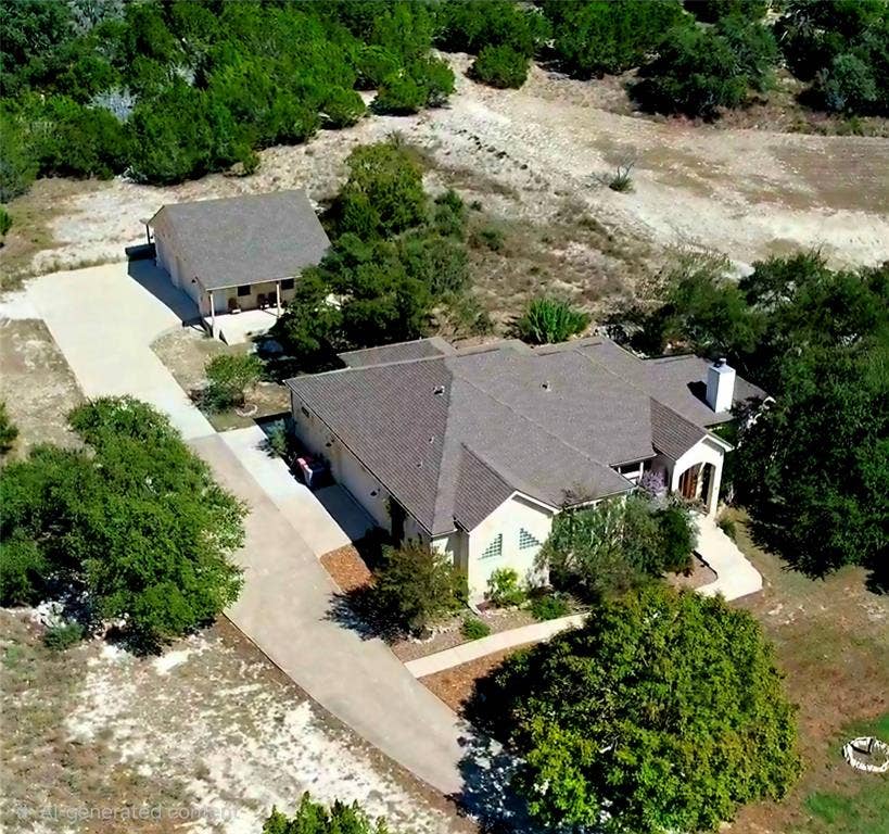 558 Mystic Shores Boulevard, Spring Branch, TX 78070 558 Mystic Shores Boulevard, Spring Branch, TX 78070