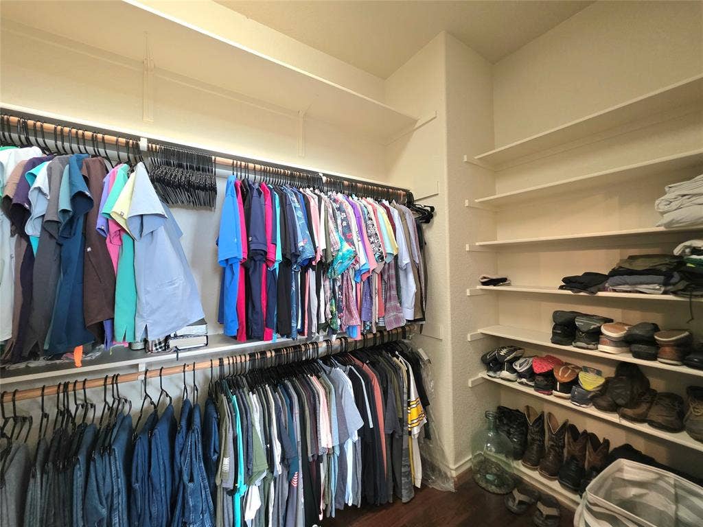 558 Mystic Shores Boulevard, Spring Branch, TX 78070 The other side of the master closet
