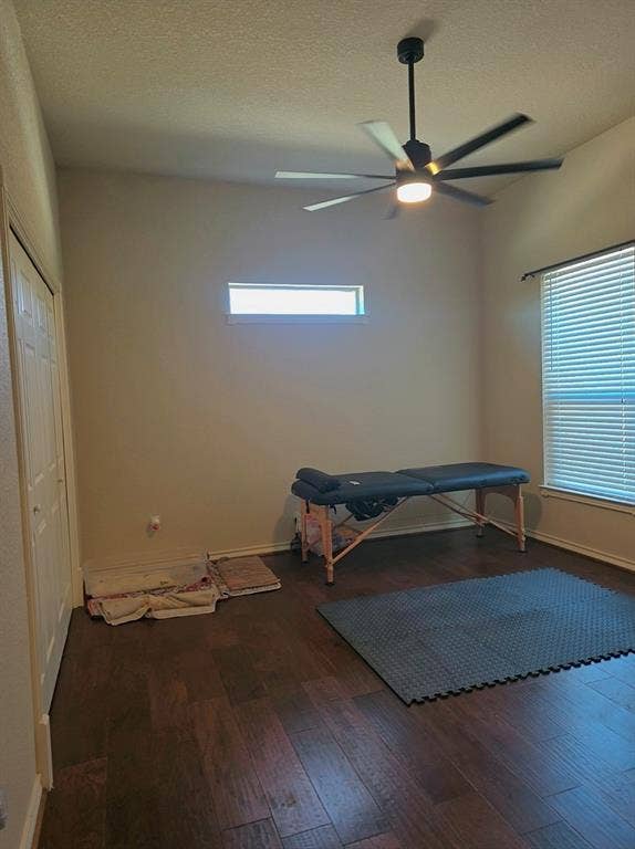 558 Mystic Shores Boulevard, Spring Branch, TX 78070 Bedroom 4.