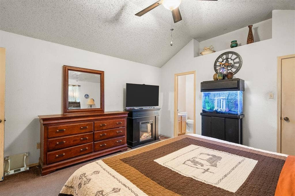 6447 Royal Cedar Drive, Dallas, TX 75236