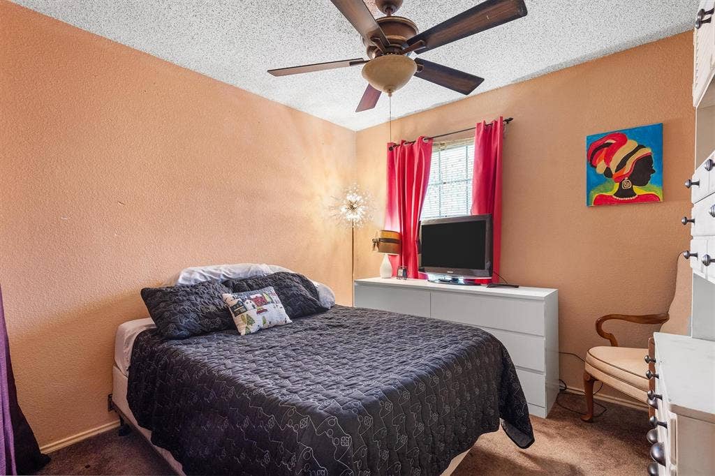 6447 Royal Cedar Drive, Dallas, TX 75236