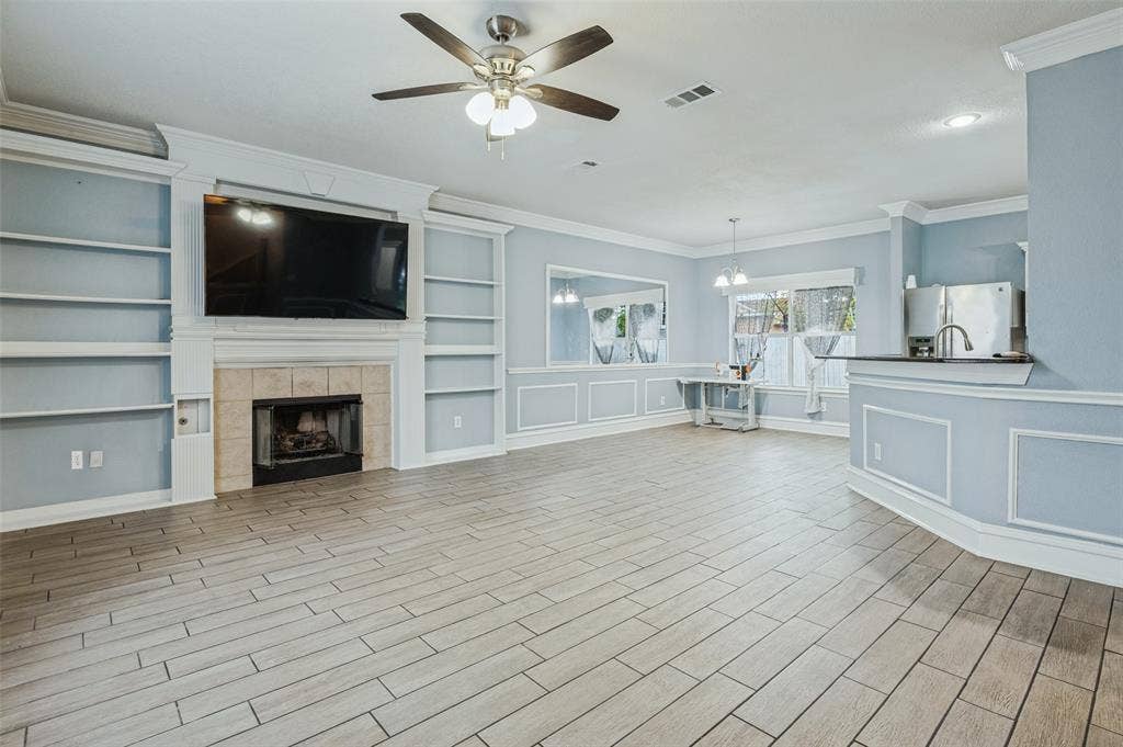 1215 N Nursery Road, Irving, TX 75061 1215 N Nursery Road, Irving, TX 75061