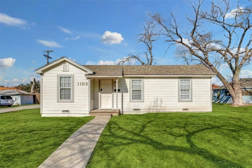 1109 W Avenue A, Garland, TX 75040 1109 W Avenue A, Garland, TX 75040
