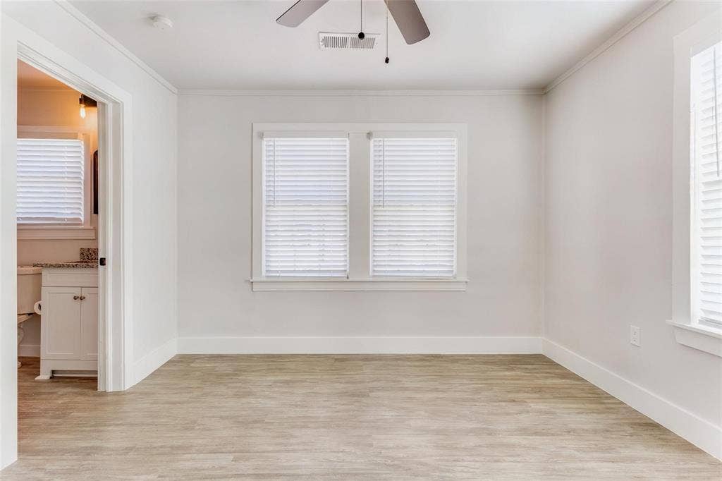 1109 W Avenue A, Garland, TX 75040 1109 W Avenue A, Garland, TX 75040