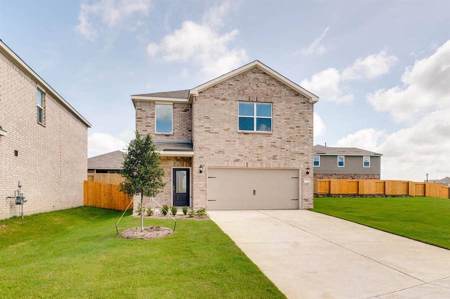 Property photo for 321 Revolution Drive, Venus, TX