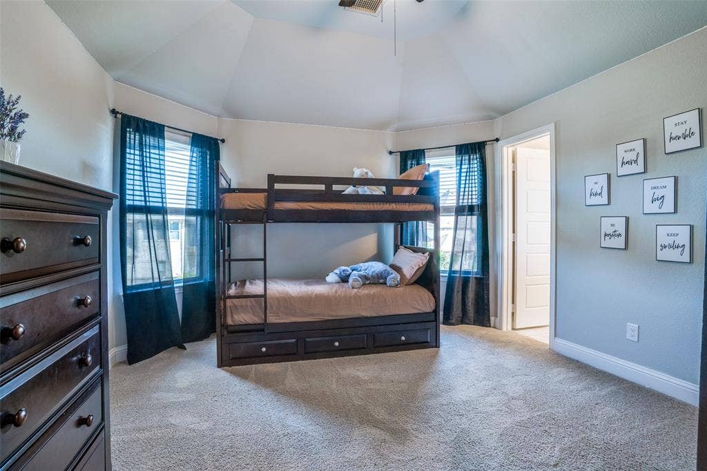 Bedroom up with a full bath