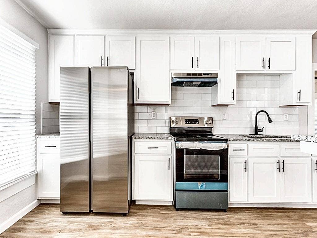 117 S 11th Street, Garland, TX 75040 117 S 11th Street, Garland, TX 75040