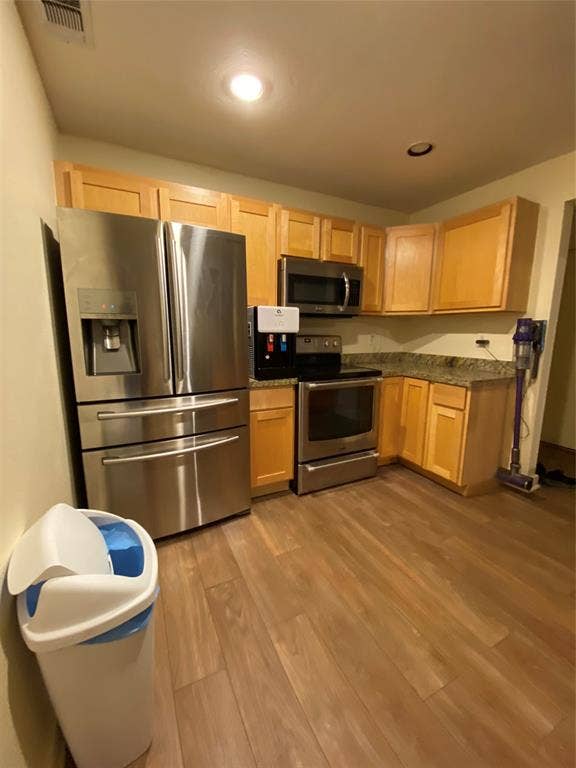 4777 Cedar Springs Road, #5B, Dallas, TX 75219 4777 Cedar Springs Road, #5B, Dallas, TX 75219