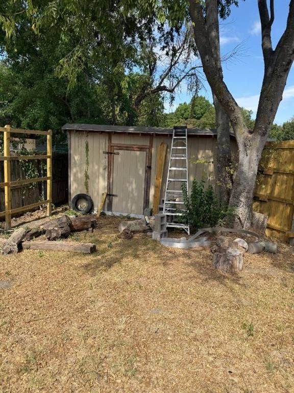 705 Angle Ridge Circle, Garland, TX 75043 705 Angle Ridge Circle, Garland, TX 75043