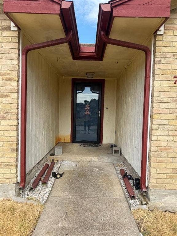 705 Angle Ridge Circle, Garland, TX 75043 705 Angle Ridge Circle, Garland, TX 75043