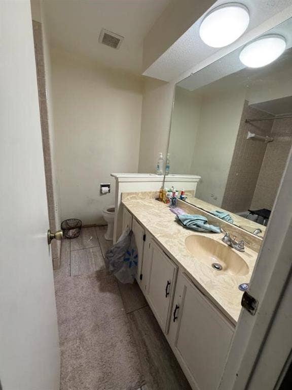 705 Angle Ridge Circle, Garland, TX 75043 705 Angle Ridge Circle, Garland, TX 75043