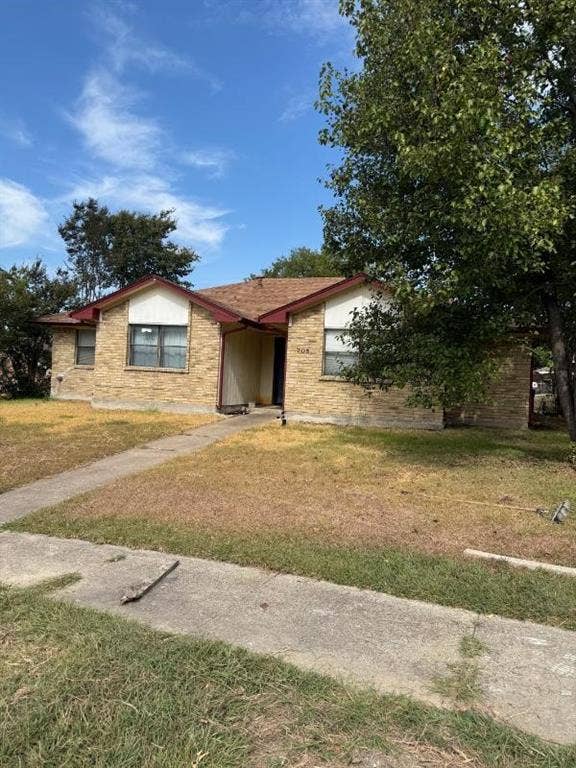 705 Angle Ridge Circle, Garland, TX 75043 705 Angle Ridge Circle, Garland, TX 75043