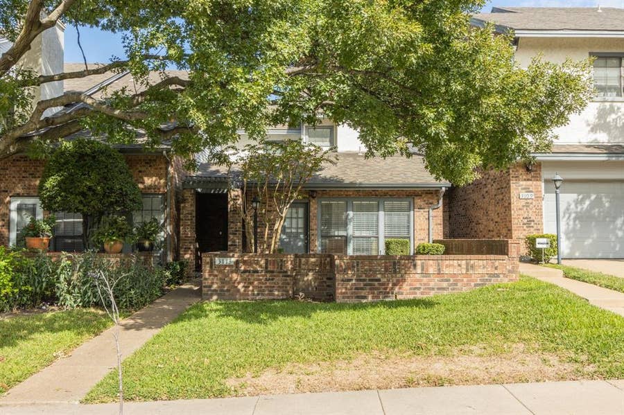 Property photo for 3113 Devonshire Drive, Plano, TX