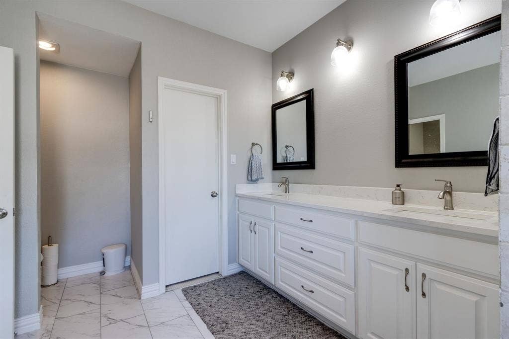 3113 Devonshire Drive, Plano, TX 75075 3113 Devonshire Drive, Plano, TX 75075