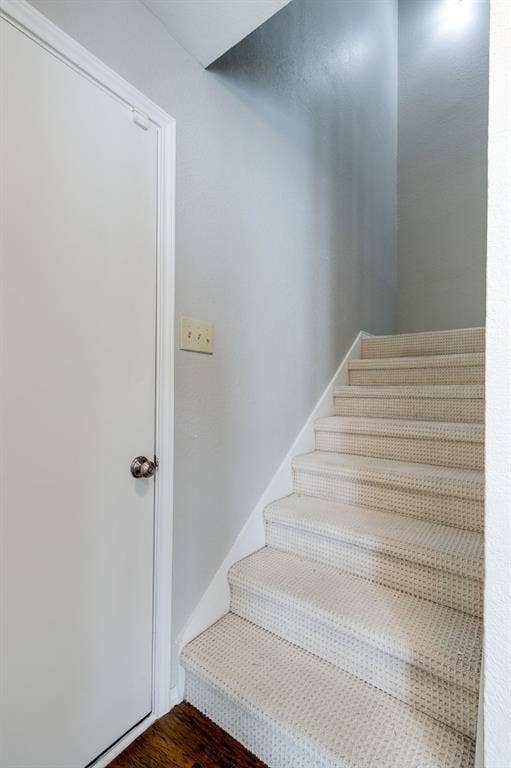 3113 Devonshire Drive, Plano, TX 75075 3113 Devonshire Drive, Plano, TX 75075