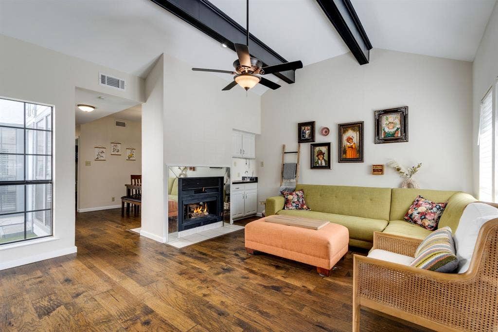 3113 Devonshire Drive, Plano, TX 75075 3113 Devonshire Drive, Plano, TX 75075