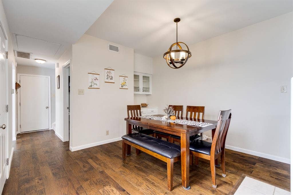 3113 Devonshire Drive, Plano, TX 75075 3113 Devonshire Drive, Plano, TX 75075