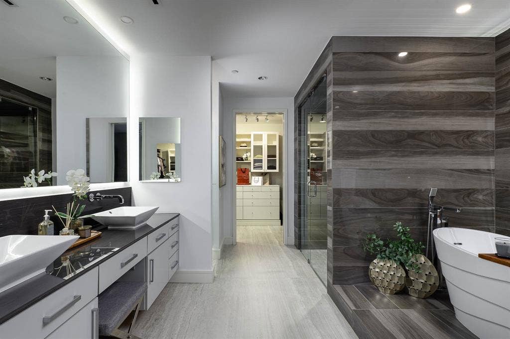 2408 Victory Park Lane, #1239, Dallas, TX 75219