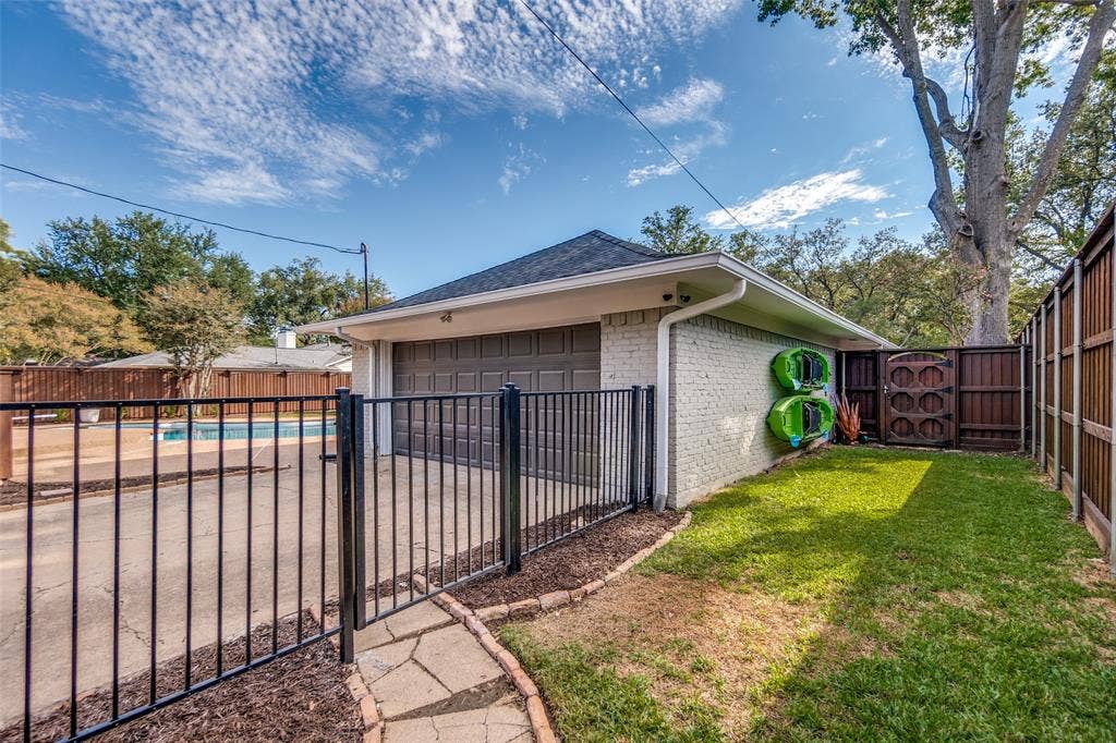 5009 Harvest Hill Road, Dallas, TX 75244