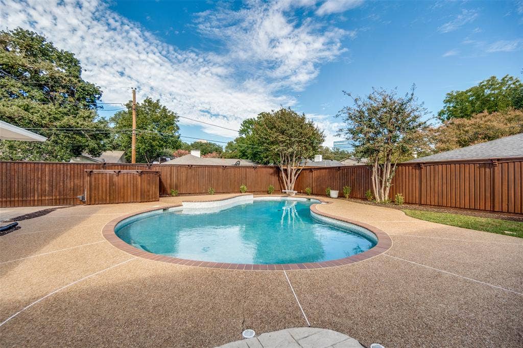 5009 Harvest Hill Road, Dallas, TX 75244