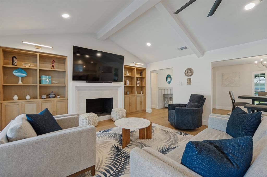 5009 Harvest Hill Road, Dallas, TX 75244