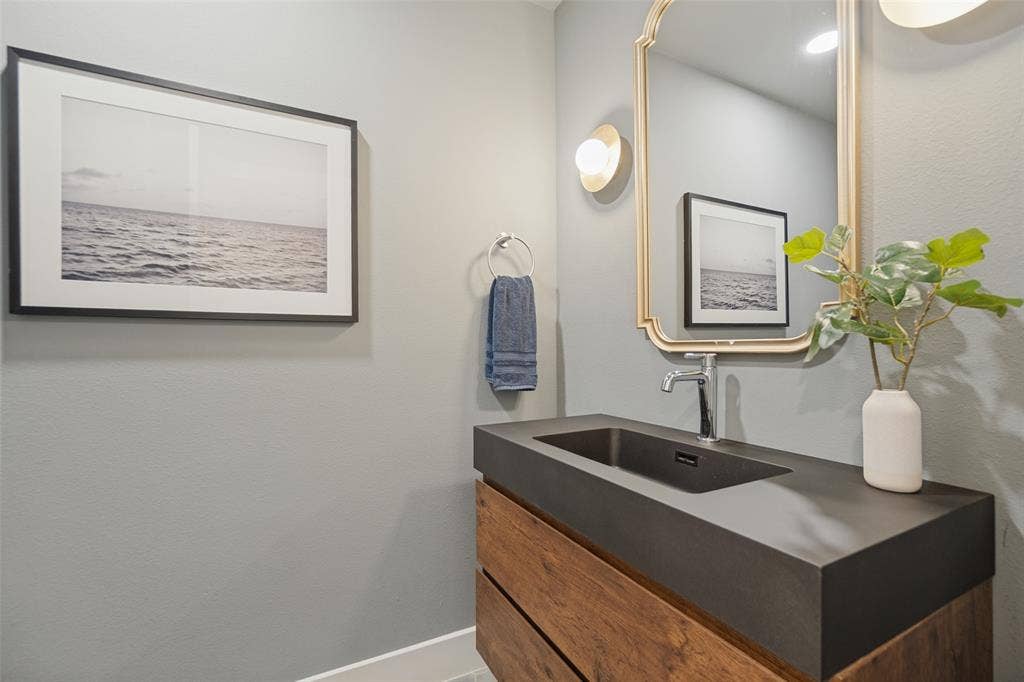 5009 Harvest Hill Road, Dallas, TX 75244