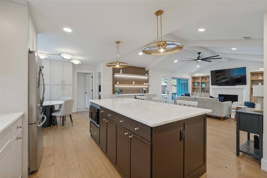 5009 Harvest Hill Road, Dallas, TX 75244