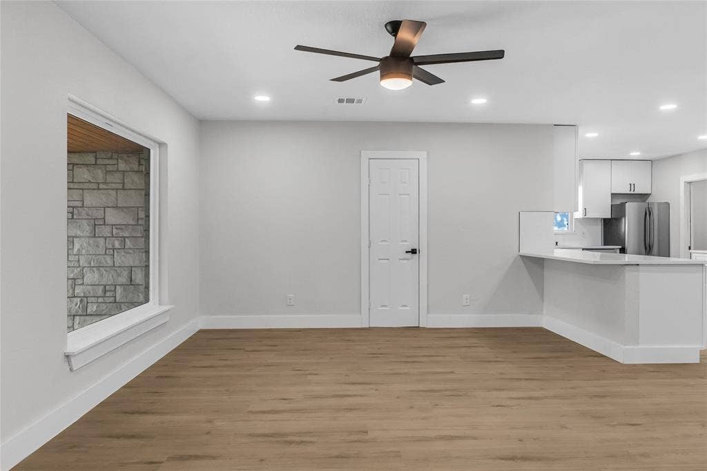 1406 Arizona Avenue, Dallas, TX 75216