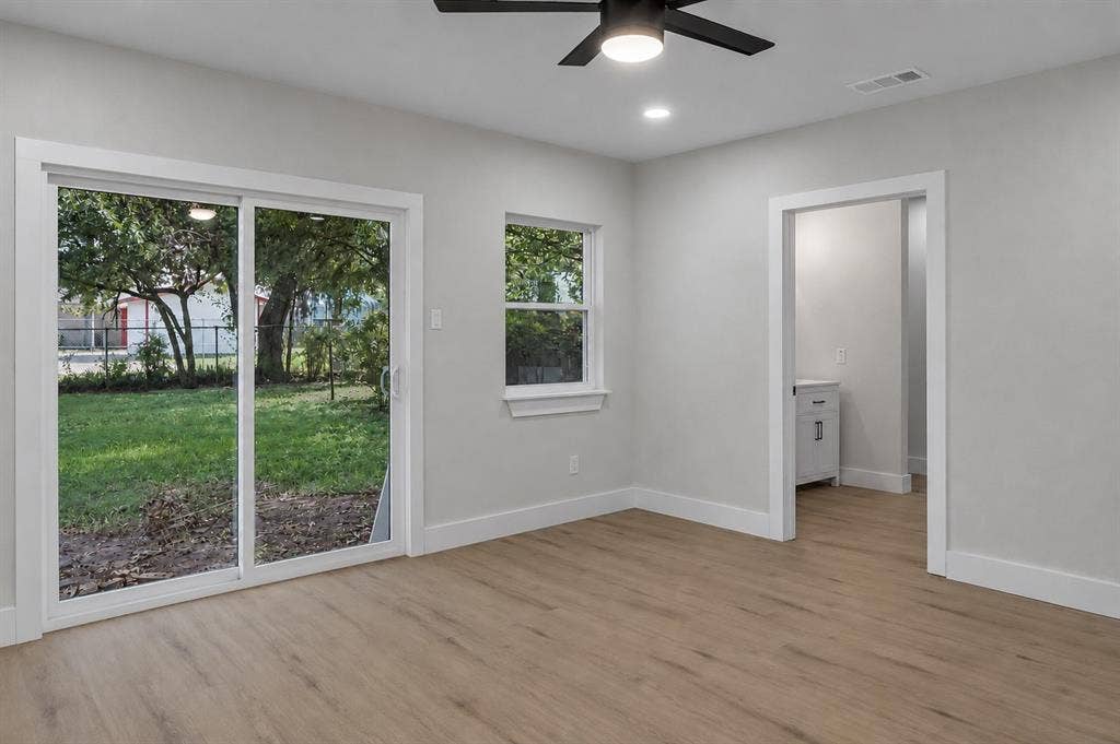 1406 Arizona Avenue, Dallas, TX 75216