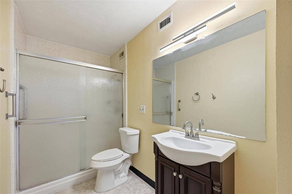 4845 Cedar Springs Road, #267, Dallas, TX 75219 4845 Cedar Springs Road, #267, Dallas, TX 75219
