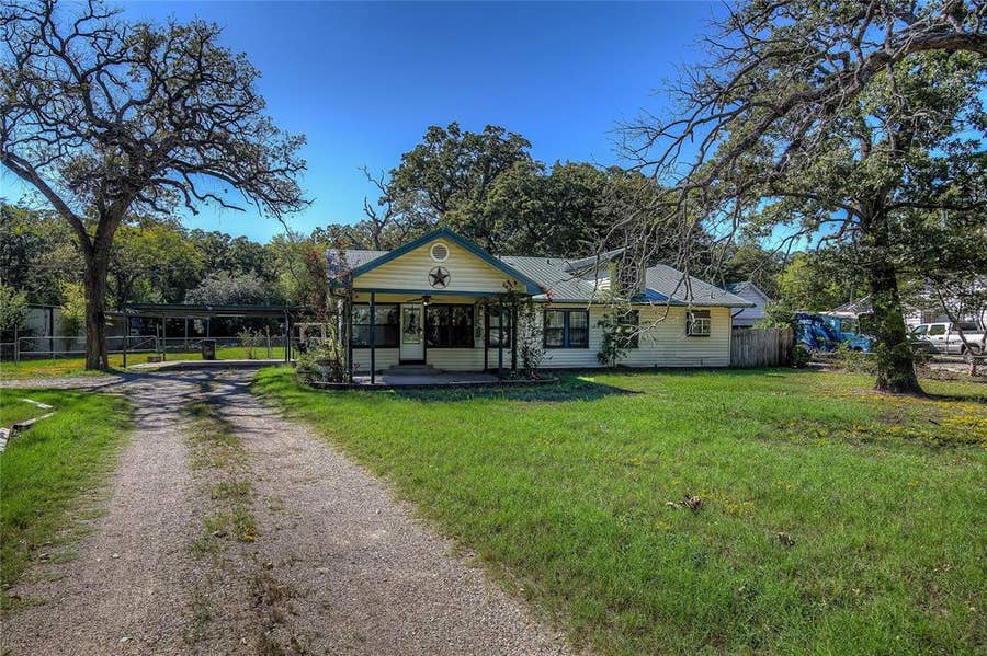 Property photo for 6402 Joe Ramsey Boulevard S, Greenville, TX