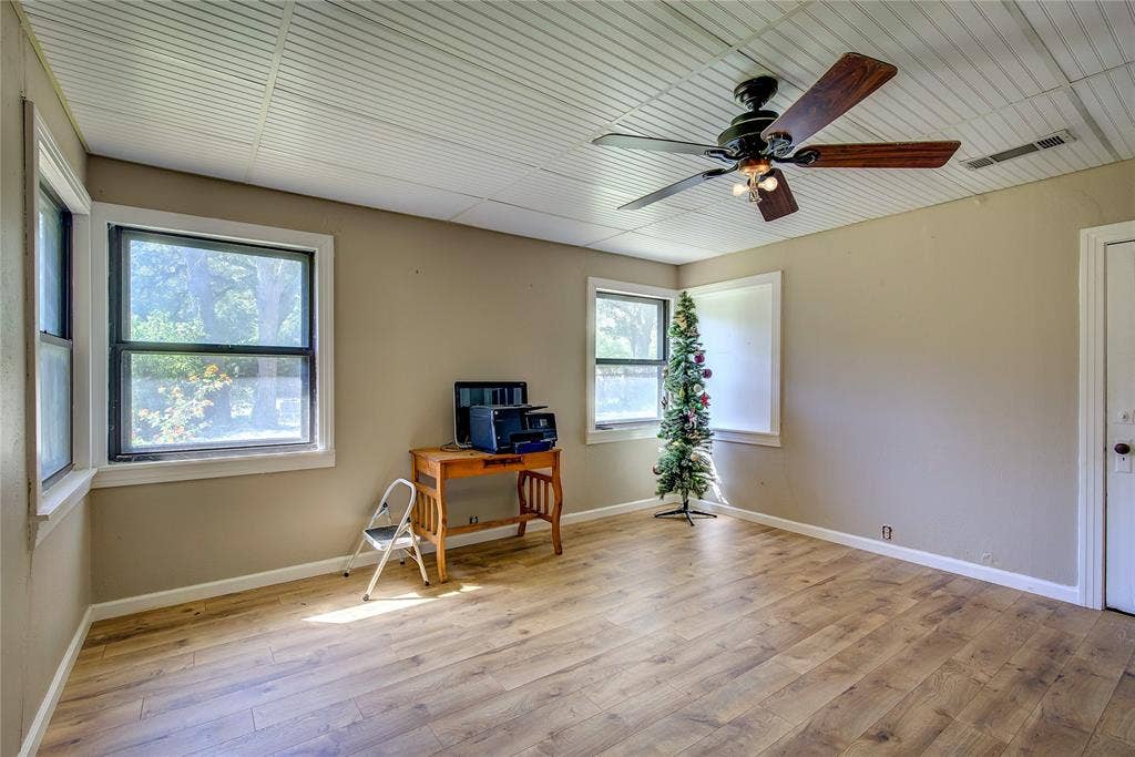 6402 Joe Ramsey Boulevard S, Greenville, TX 75402 6402 Joe Ramsey Boulevard S, Greenville, TX 75402