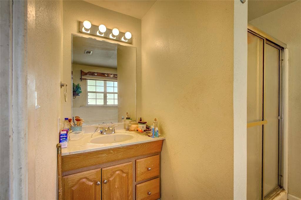 6402 Joe Ramsey Boulevard S, Greenville, TX 75402 6402 Joe Ramsey Boulevard S, Greenville, TX 75402