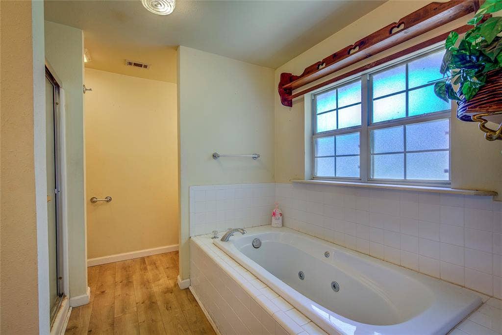 6402 Joe Ramsey Boulevard S, Greenville, TX 75402 6402 Joe Ramsey Boulevard S, Greenville, TX 75402