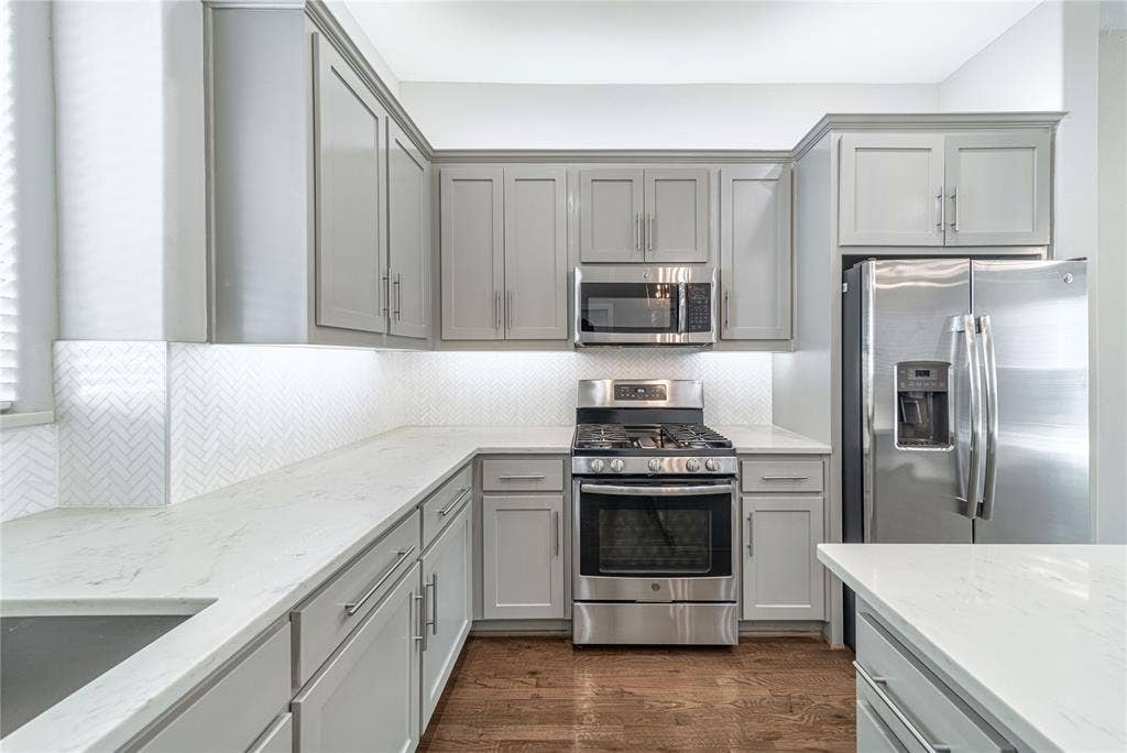 4910 Live Oak Street, #4, Dallas, TX 75206 4910 Live Oak Street, #4, Dallas, TX 75206