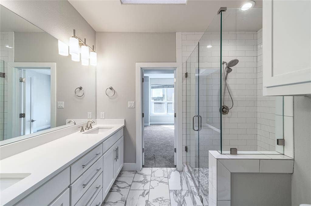 4910 Live Oak Street, #4, Dallas, TX 75206 4910 Live Oak Street, #4, Dallas, TX 75206