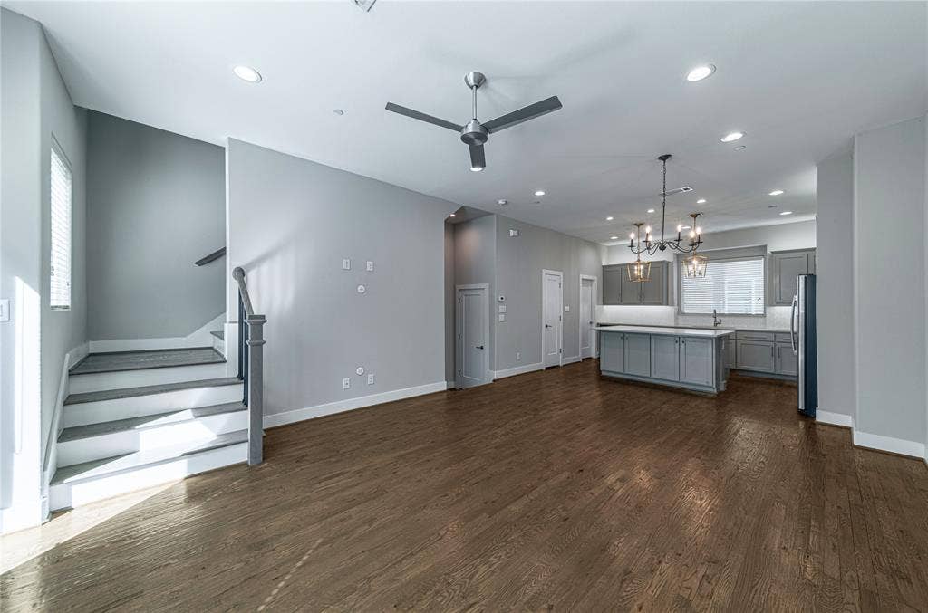 4910 Live Oak Street, #4, Dallas, TX 75206 4910 Live Oak Street, #4, Dallas, TX 75206
