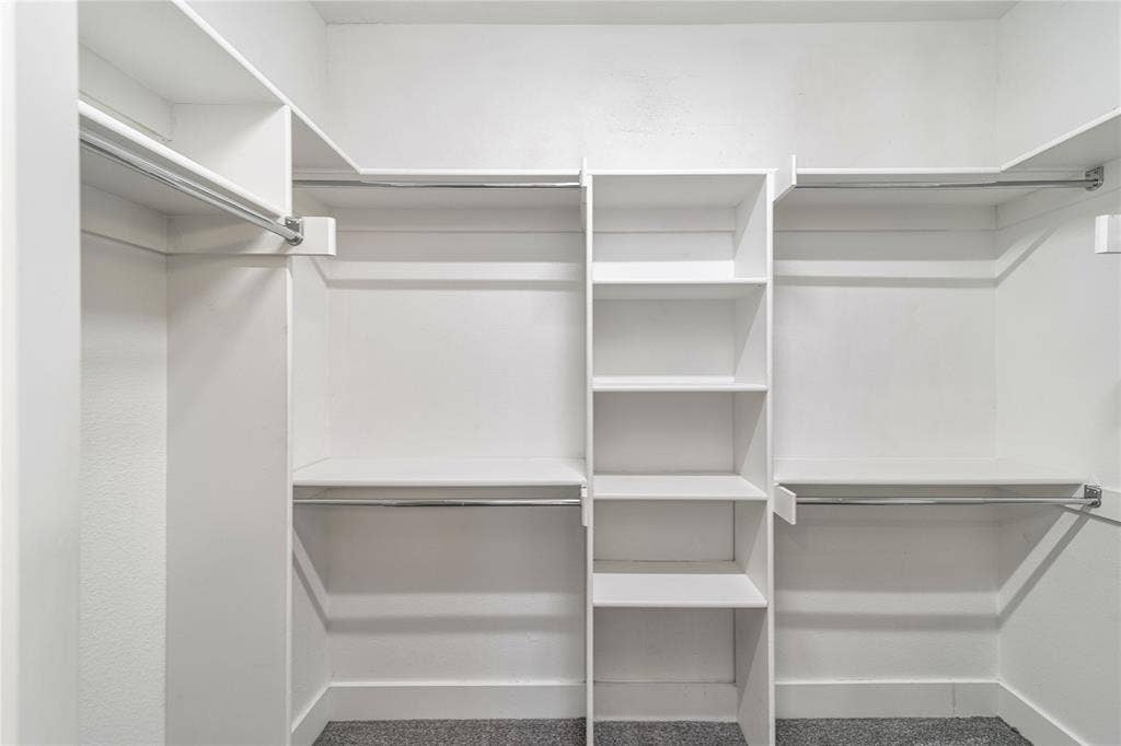 4910 Live Oak Street, #4, Dallas, TX 75206 Primary Closet
