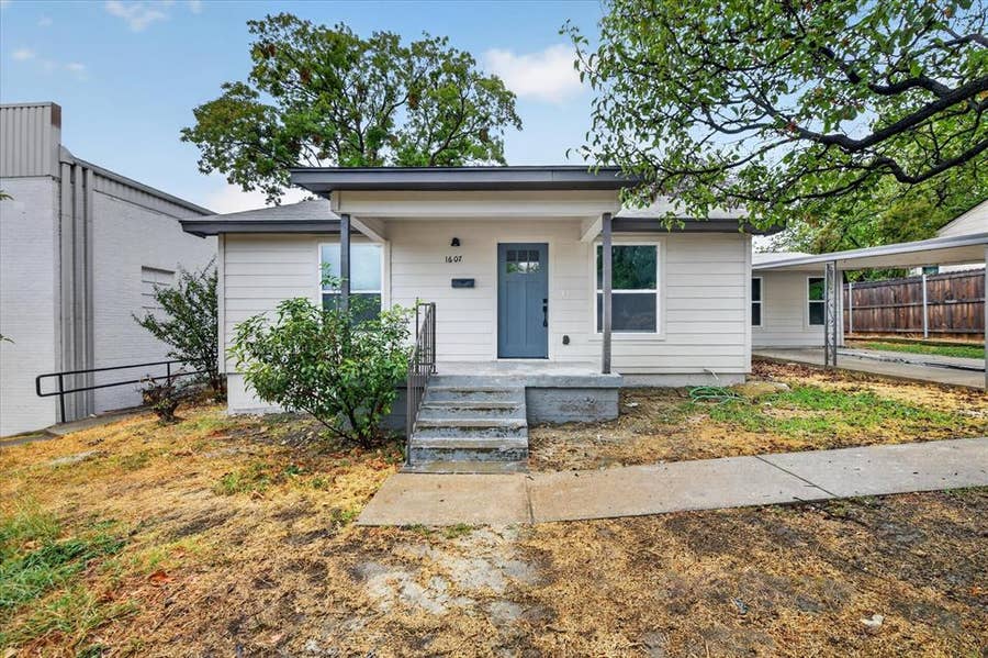 Property photo for 1607 Laura Road, River Oaks, TX