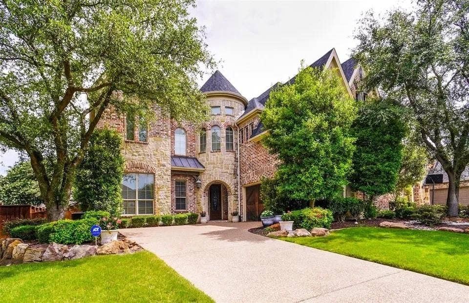 9604 Crown Ridge Drive, Frisco, TX 75035 FRONT OF HOUSE!