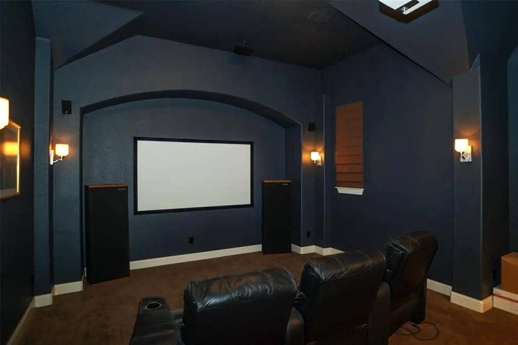 9604 Crown Ridge Drive, Frisco, TX 75035 MEDIA ROOM!
